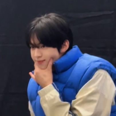 3ampray's profile picture. ini dada isinya Kiara semua