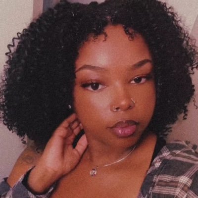 prettyytaayy's profile picture. -HER 🧘🏾‍♀️🔮✨