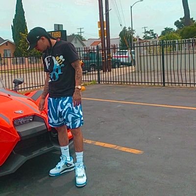 392mike__'s profile picture. TikTok: papicasanova_                     Instagram: allmoneyinmike