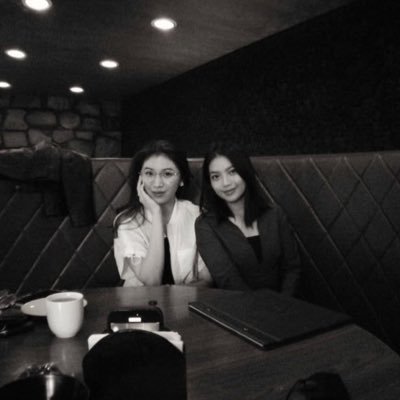 0n3huNdrEd's profile picture. LOPBESAR CICIIIKKK @S_GraciaJKT48 @_shanindira