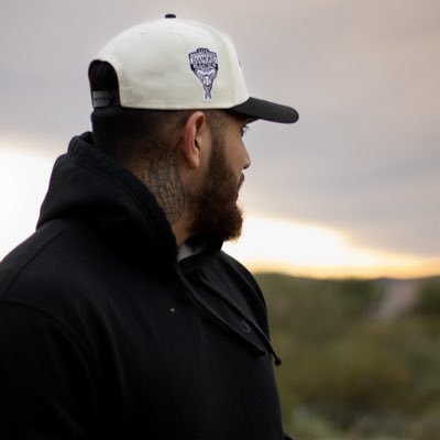 AdrianElizalde_'s profile picture. 👑