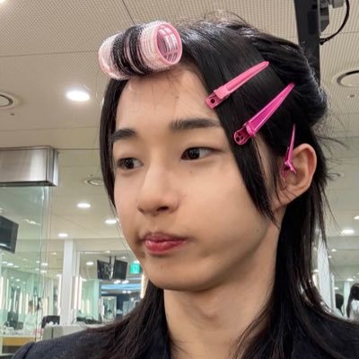 pineappletreeaa's profile picture. 