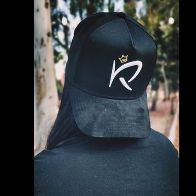 Adi_Sosaa's profile picture. Pollito de Color 🐥 Puro Pinche Pio

Chivista de ❤️
DE RODILLAS ANTE DIOS DE PIE ANTE EL MUNDO.