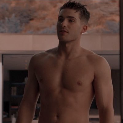 seuplayboyfav's profile picture. Prefiro mostrar quem eu sou do que apenas dizer