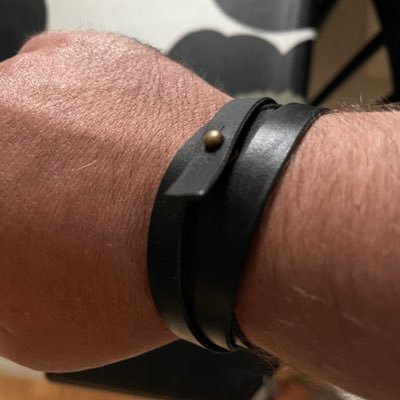 Badly1976's profile picture. Sleepy