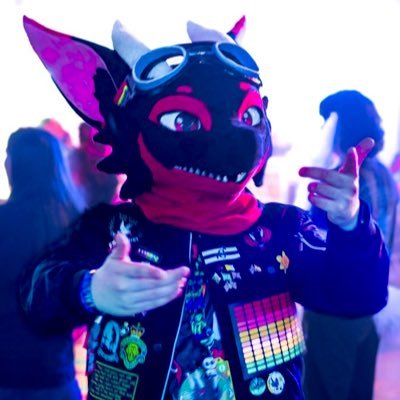 mad_lad_VR's profile picture. That Fluffy Red Narb from VRChat - Wanna-be Film Photographer - Proud member of @PoppyLegion - 29 yrs - Future Cons: CFz & EF30