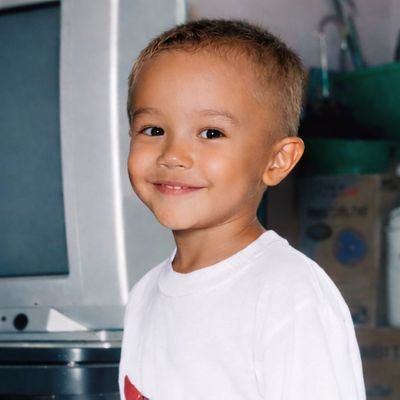 xiphoszx's profile picture. walking paradox