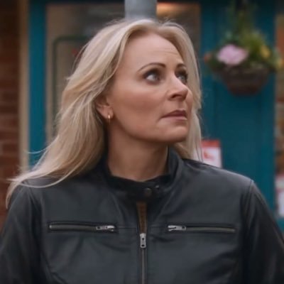 carlasswainn's profile picture. 