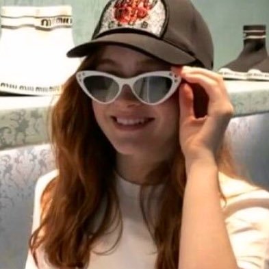 HelenDelzany's profile picture. Aussie trader 🌈