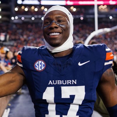 FadeMePls's profile picture. old account got deleted at 10k                            275-20 all time +764 units