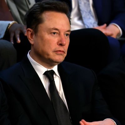 ElonXymv3m's profile picture. 