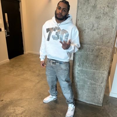 _CWJ80's profile picture. 