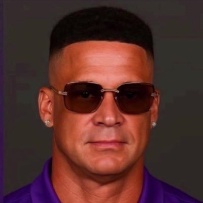 M_HANCEntheGame's profile picture. LSU | Saints | Pelicans | Yankees | Season Ticket Holder of McNeese Basketball | Joe Burrow & Ja’Marr Chase enthusiast | West Ham United | Bayern Münch