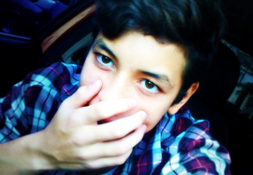 Bem Vindos ao meu twitter.Armando Santos sou timido com algumas pessoas, Agitado com outras, me sigam que sigo todos de volta, é só me avisa. kx u.u