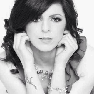 NoraLooby's profile picture. Apprentice jockey in Lambourn,qualified makeup artist and trainee beautician. Irish girl living the dream. :)