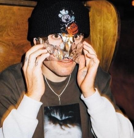 villasong's profile picture. 