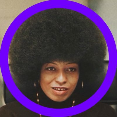 Ienvyou_'s profile picture. 