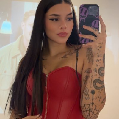 Priimejias's profile picture. virgo fairy 🧚🏼‍♀️📍🇺🇸