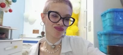 a_alexxia's profile picture. apenas uma jovem aguardando a extinção da humanidade