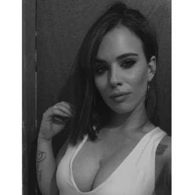 _sofdpagola7's profile picture. Nacional o Muerte 🇱🇺/Cristiano Ronaldo♡/C.A.L 💙🤍 /Murga relajo de mi vida🎭