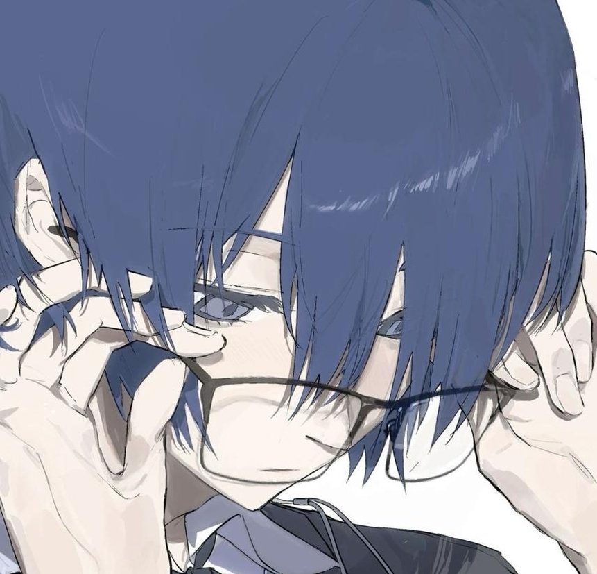 Crystalyuu's profile picture. 