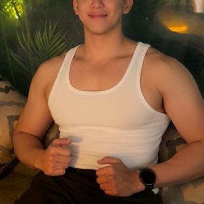 Kevsfar14's profile picture. 