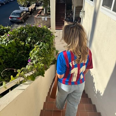 _carlzj's profile picture. 🥝