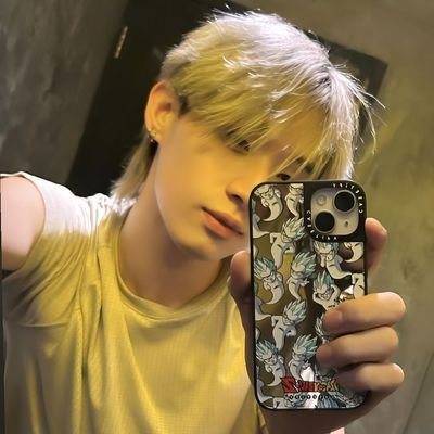 sujepattuuu's profile picture. 𝙨𝙪𝙟𝙚 𝙨𝙖𝙛𝙚 𝙥𝙡𝙖𝙘𝙚🪐 𝘮𝘰𝘴𝘵𝘭𝘺 𝘧𝘢𝘯𝘴 #LYKN 🐺 #nuthong 
 𓃠 #skynani 🩵🩷🎀ִֶָ𓃩