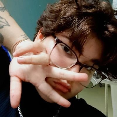 tinker_nic's profile picture. 