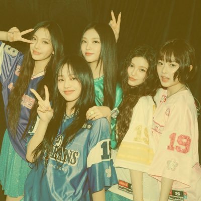 picsnewjeans's profile picture. fan account for newjeans