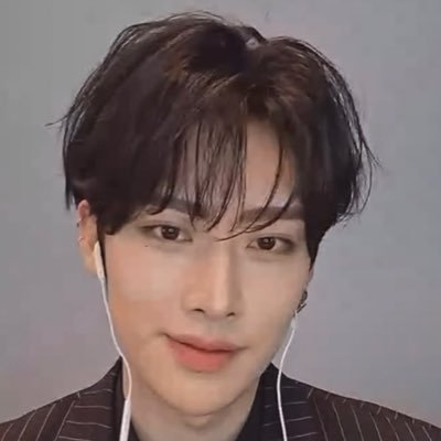 fiinallysafe's profile picture. despite everything, it’s still you ࣪˖ ʚɞ ˚⊹ #沈泉锐