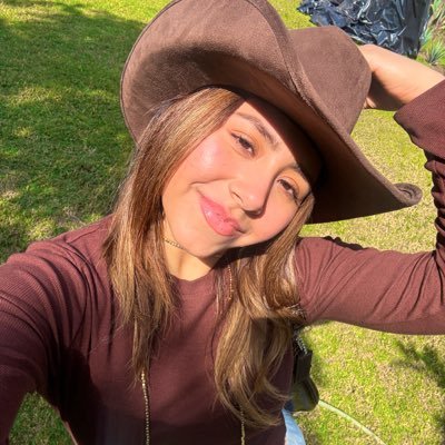 renyrm01's profile picture. 