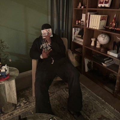 RaidxR's profile picture. you gon cry or you gon multiply??? | @NCTLBRAND