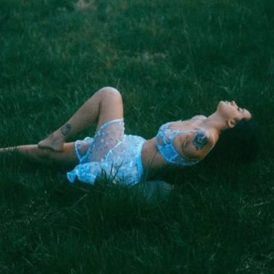 ohmygodwhatwhy's profile picture. it’s me really for real