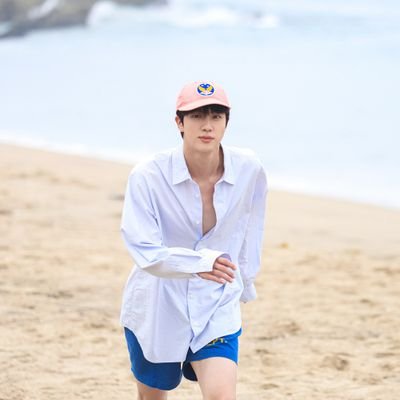 laloovesV's profile picture. kpop & f1 | 20 yrs old | she/her