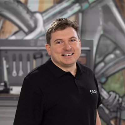 hoerl_t's profile picture. Dad & Husband | Outdoors & mountains⛰ | Building @sagly_app 🚵🏻‍♀️📲🛠️ | Familybusiness @salzburger_hof | Former @kommisForHotels | AI enthusiast 🤖