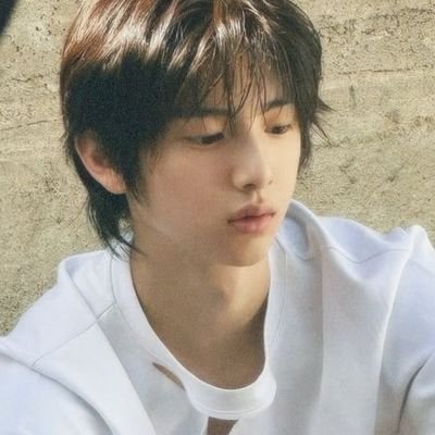 hjurusato's profile picture. 