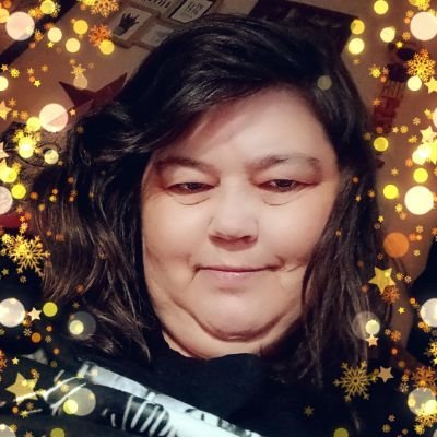 michellemimigl3's profile picture. In a relationship I like music comic con football basketball baseball different movies especially horror movies