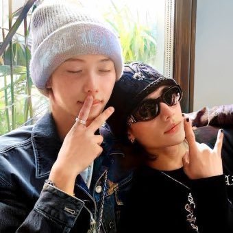 hwngbokfiles's profile picture. 