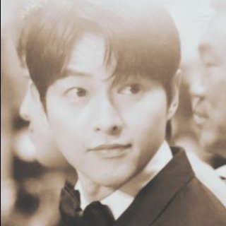 sono_allegro's profile picture. I dream of you and that fills me with fear, for no dream of anybody has ever come true.