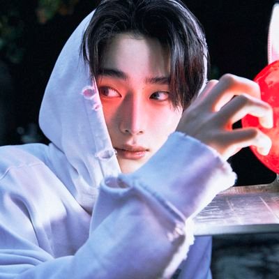 withmysoleil's profile picture. 🌻