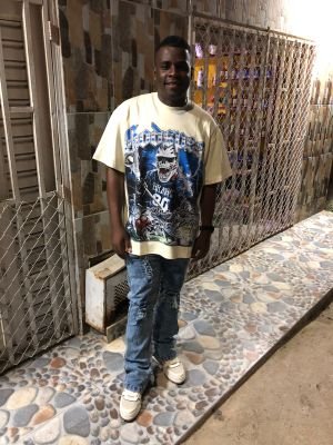 oscarhu16284493's profile picture. 