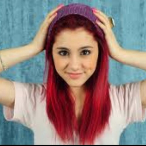 !I Love Ariana G! Biggest Fan Ever! Also Luv Victorious with all my heart! hope to meet them all! Y.O.L.O.