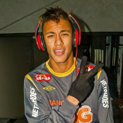 newpommejr's profile picture. PSG KC #LeCheminDuRoi