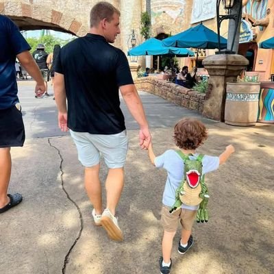 EthanLewis61's profile picture. Best 📺 Service 🆓24 Hours Free Trial  ➡️19k+live Channels ➡️80k+VODS Series and Movies ➡️All Sports Channels   
Whatsapp➡️ https://t.co/e8qWjJWKj5