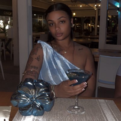 wop_______'s profile picture. bluvvvvv💔🤞🏼💰 forever my brother I love you forever 💔 rip cee 👼🏾💙🤞🏽