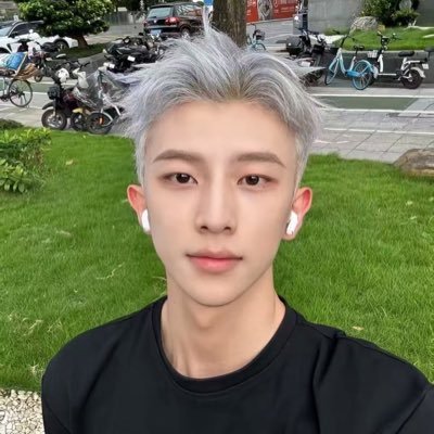 djn2042321's profile picture. 苏州 s