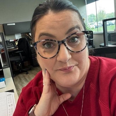 Genv_Hann's profile picture. 🎚️Always Positive🎚️. Mom Of Two 🧓. Old Account Got Hacked, Please Follow Back 🙏 |  Interior Designer | Space Management