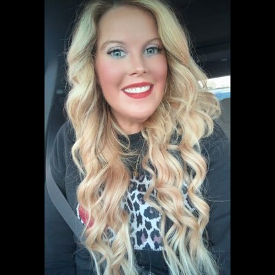 Militti25's profile picture. If you don’t do wild things when you’re young. You won’t have anything to smile about when you’re old. #HOMAHA