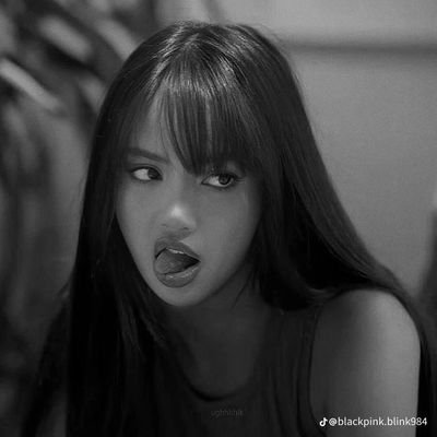 for_liisa's profile picture. o perfil é em homenagem a Lisa Manoban, mas também para expressar minha opinião de forma saudável(sabendo que nem sempre é possível) sobre diversos assuntos.